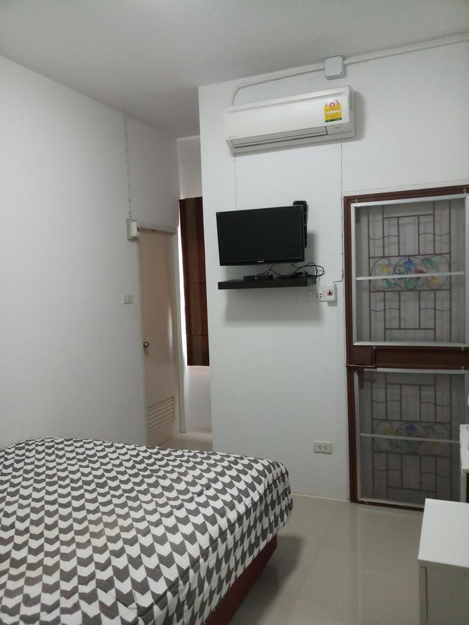 Jc Guesthouse @ Suratthani Airport Surat Thani Eksteriør billede