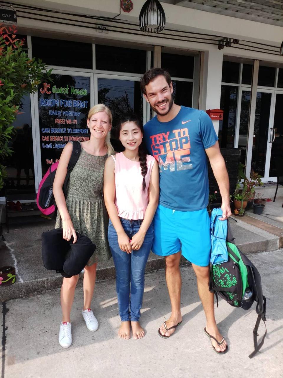 Jc Guesthouse @ Suratthani Airport Surat Thani Eksteriør billede